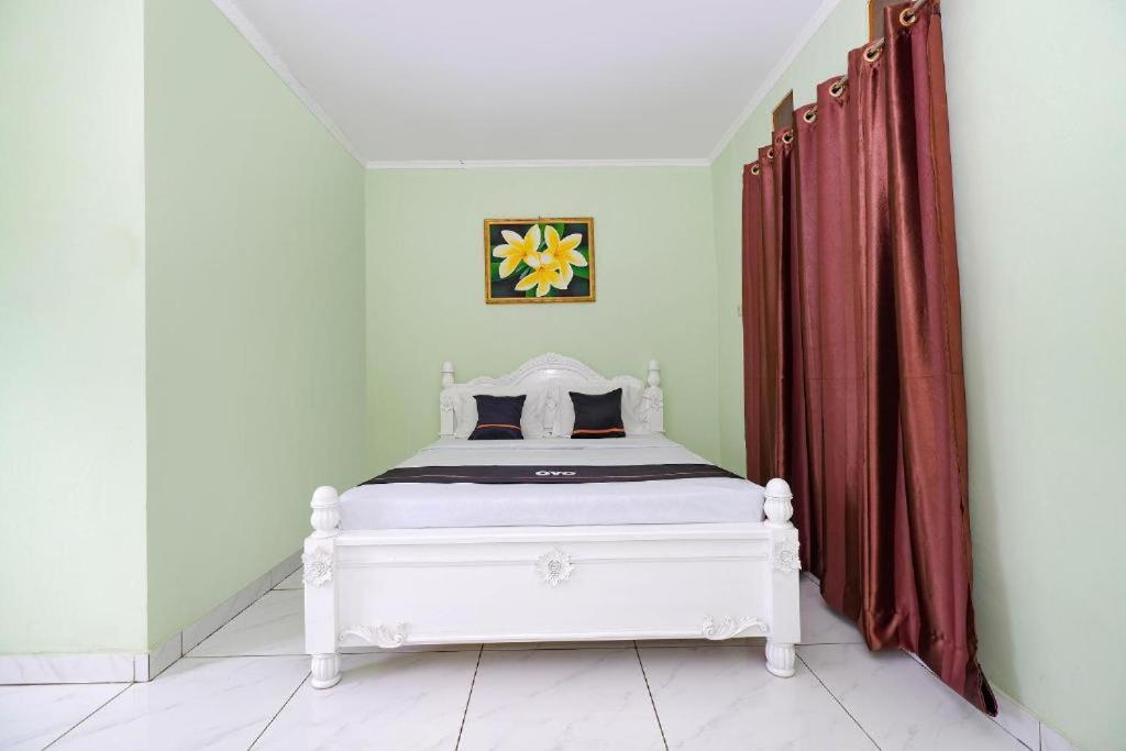 Guest House Gethsemane Salatiga Bagian luar foto